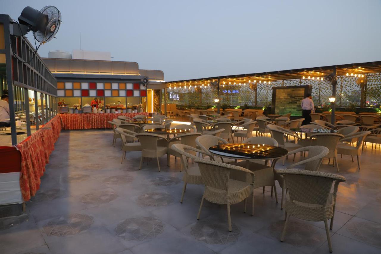 Hotel Haris Mg Road Gurugram Gurgaon Eksteriør billede