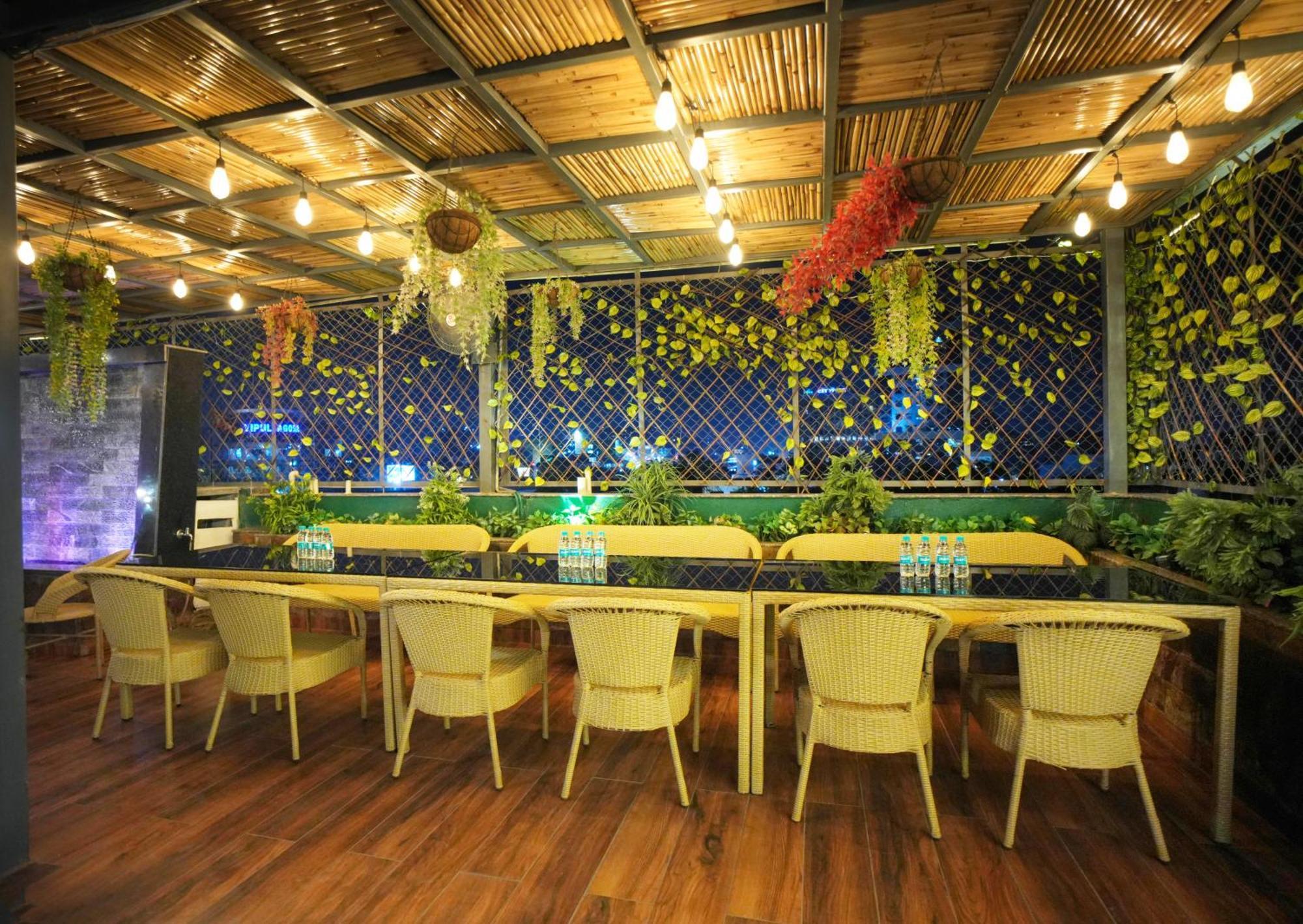 Hotel Haris Mg Road Gurugram Gurgaon Eksteriør billede