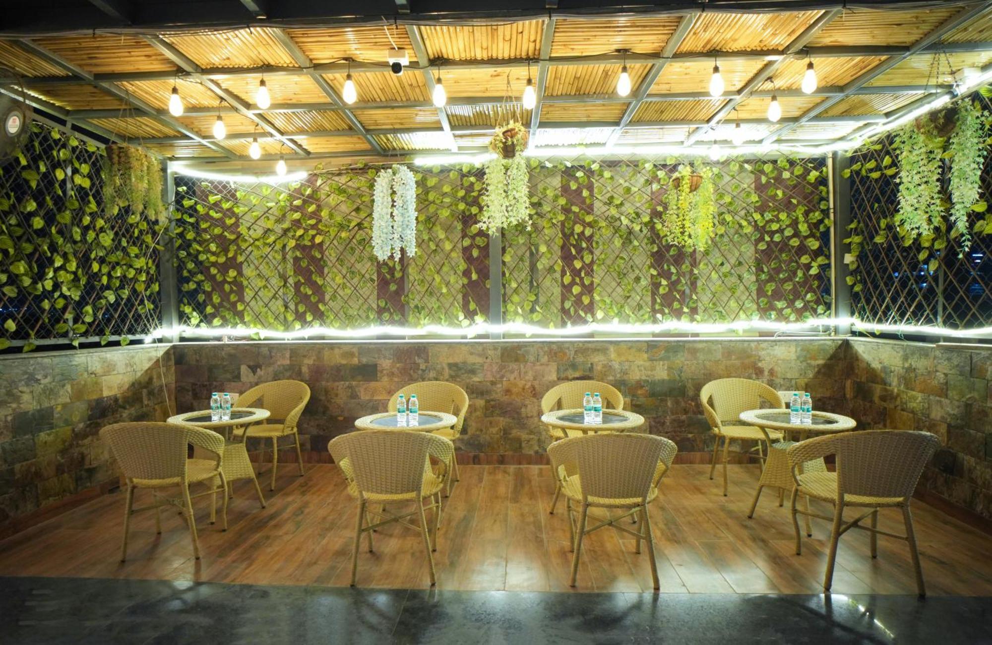 Hotel Haris Mg Road Gurugram Gurgaon Eksteriør billede